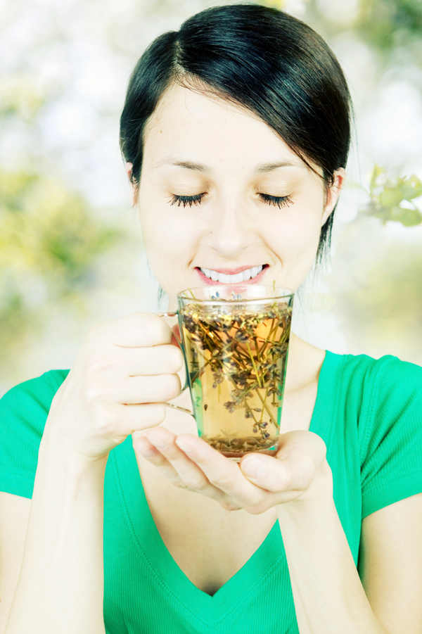 Τσάι vs Καφές: Ποια είναι τελικά η πιο υγιεινή επιλογή;